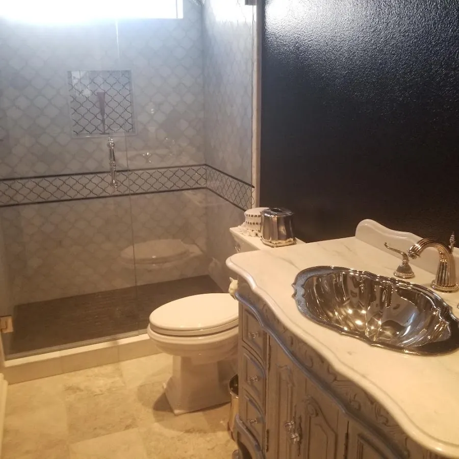 Professional plumbing work and bathroom remodeling in Munford